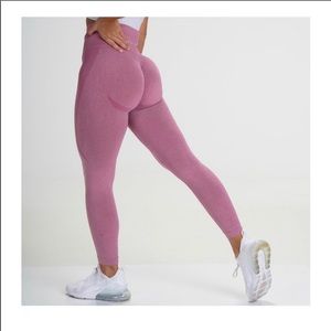 NVGTN pastel pink contoured seamless leggings - S